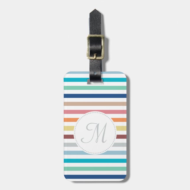 Chic Monogram Pastel Rainbow Vågrät Rand Bagagebricka (Vertikal Framsida)
