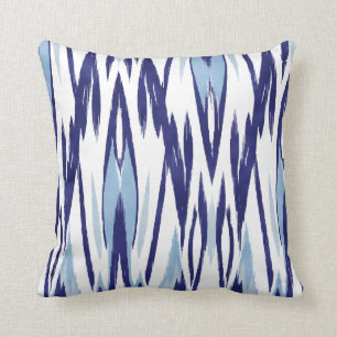 Chic mönster för blått- och vitvattenfärgikat kudde