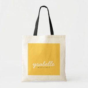 Chic Mustard Gult Enkel fet skript Namn Tygkasse