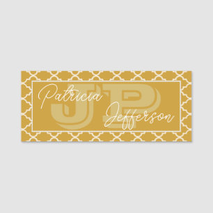 Chic Mustard Gult Moroccan Quatrefoil: Monogram Namnbricka