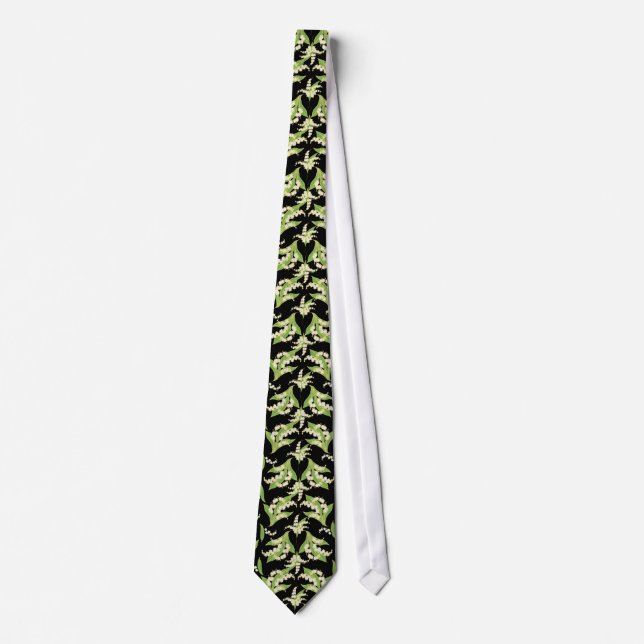 Chic Necktie: Lilies of the Valley on Black Slips (Framsida)