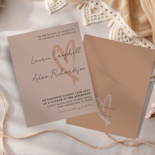 Chic Neutral Drawn Heart BUDGET Wedding Invitation (Skapare uppladdad)