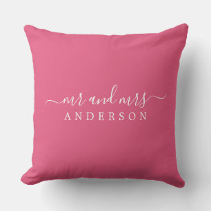 Chic Newlyed Shock rosa Monogram Kudde