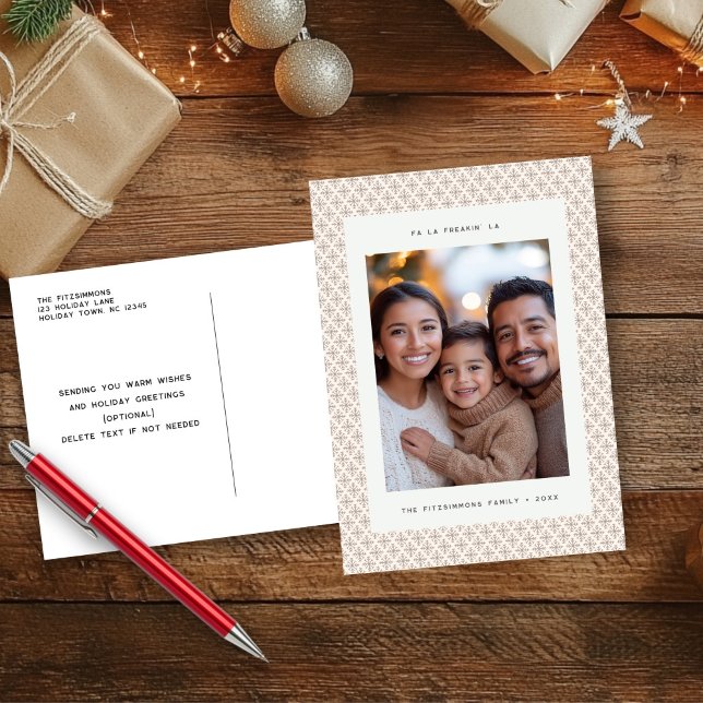 Chic Nordic Brown och White Snowflake Postcard Helg Vykort (Neutral Snowflake Modern Christmas Postcard brown)