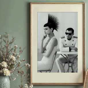 Chic påträffande: Avant-Garde Monokrome Mode Poster
