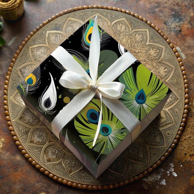Chic Peacock Feather Gifts for a Bird Watcher Presentpapper (Chic Peacock Feather Gifts for a Bird Watcher Wrapping Paper)