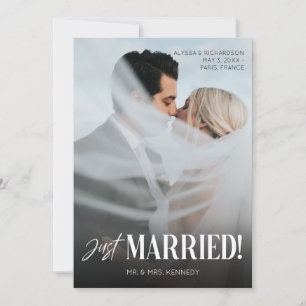 Chic Photo & Ny gifta Typografi Inbjudningar