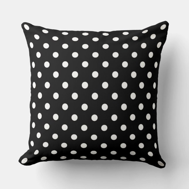 Chic Polka Dot Party Black & White Aesthetic Kudde (Framsida)