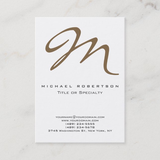 Chic Raw Umber Brown Monogram White Affärskort Visitkort (Framsida)