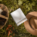 Chic Retro Rand Monogram bärbar dator Journal Anteckningsbok<br><div class="desc">Ett minimalistiskt monogrammönster med stor typografi initialer i ett klassiskt teckensnitt med ditt namn under och chic retro rainbow färgad rand. Utforma en bärbar dator och gör den till din egen med ett meddelande om personlig på omslaget. Vi vet alla det speciella ögonblicket när du väljer vilken bärbar dator du...</div>