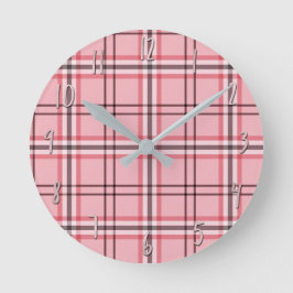 Chic Rosa och Grått P Plaid Mode Mönster Rund Klocka