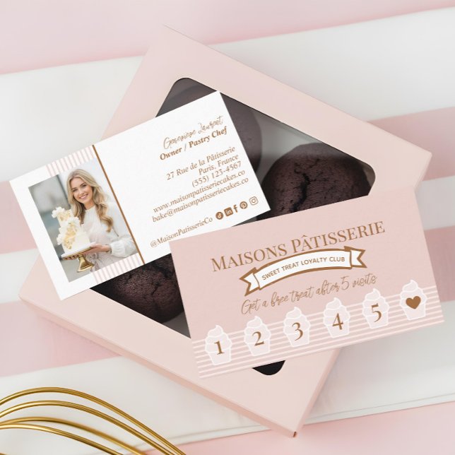 Chic rosa randig bakning bakverk kock cupcake bage lojalitetskort (Chic Pink Stripe Baking Pastry Chef Cupcake Bakery Loyalty Card)