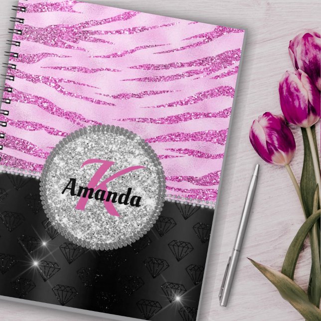Chic rosa svartfaux glitter djurtryck monogram anteckningsbok (Skapare uppladdad)