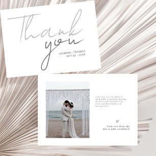 Chic Script Minimalistisk Foto Ljusgrå Bröllop Tack Kort