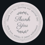 Chic Script Rustic Pastel Lila Bröllop Tacksamhet Runt Klistermärke<br><div class="desc">Rustik och modern bröllopsticker med off-black chic script kalligrafi och modern typografi på en pastellila bakgrund. Lägg bara till ditt personliga meddelande och namn. Perfekt för dina bröllopsgästpresenter eller som försegling av bröllop tack envelope. Exklusivt designad för dig av Happy Dolphin Studio. Om du behöver hjälp eller matchande produkter, vänligen...</div>