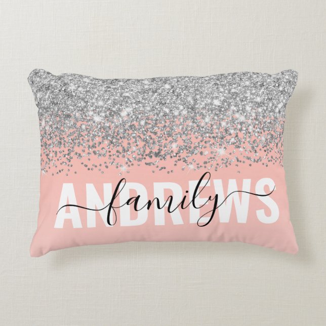 Chic Silver Confetti Rosa Gradient Family Monogram Prydnadskudde (Framsidan)