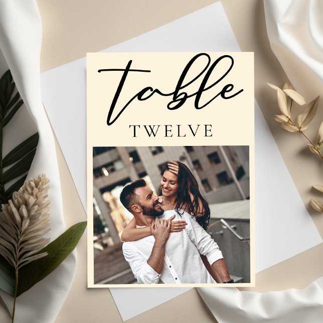 Chic Simple Ivory Couple Photo Bröllop Bordsnummer (Skapare uppladdad)