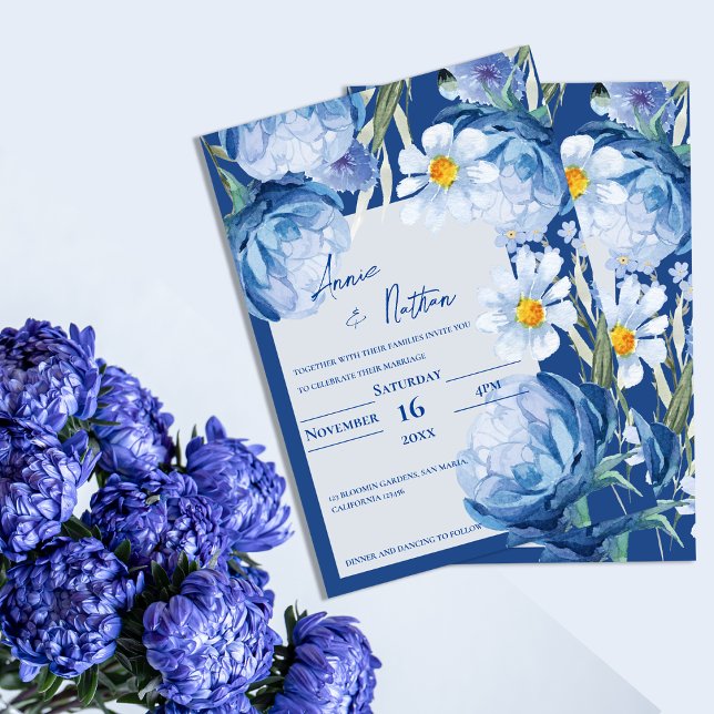 Chic Söt Blåa blommor Trendig Blommigt Bröllop Inbjudningar (Chic Pretty Blue Flowers Trendy Floral Wedding Invitation)