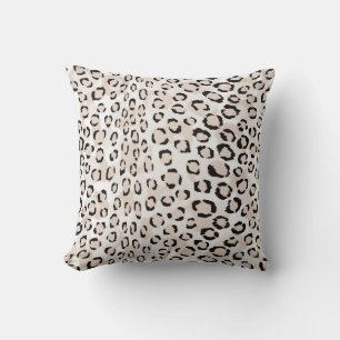 Chic svartvit cheetahtryckmonogram kudde