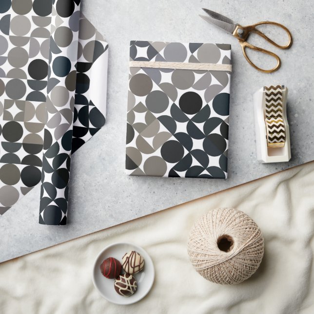 Chic Taupe Beige Grå Svart Brunna Cirklar Mönster Presentpapper (Hantverk)