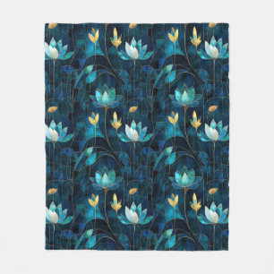Chic teal chrysanthemum fleecefilt