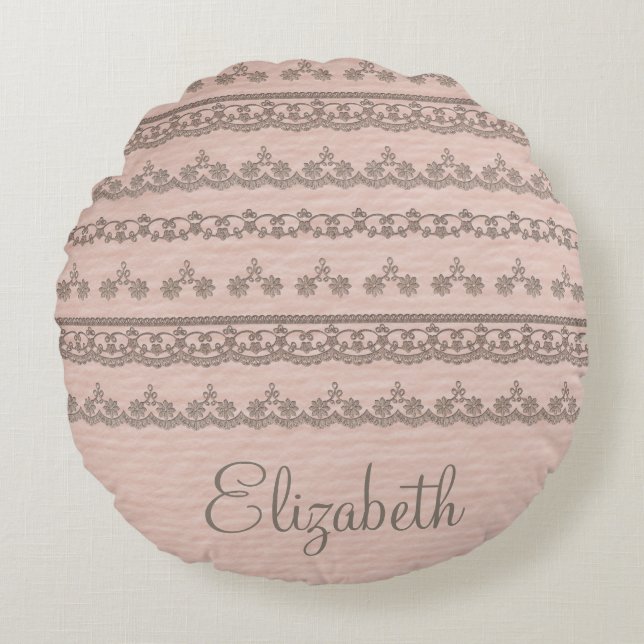 Chic Vintage Dusty Ro Namn Pillow Rund Kudde (Framsidan)
