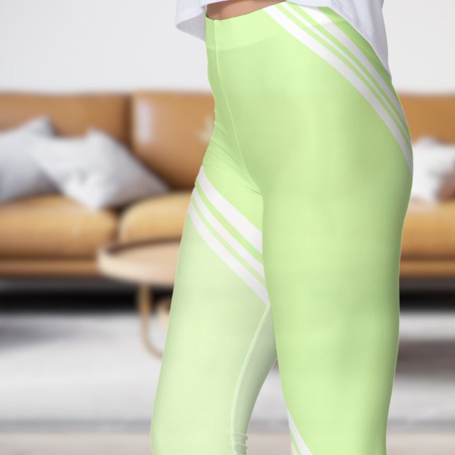 Chic Vitt under Blek Grönt Bandtryck Leggings (Chic White under Pale Green Banded Print Leggings)