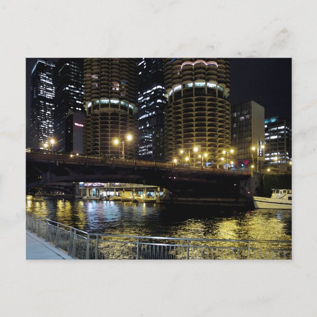 Chicago by Night - At River Vykort (Framsida)