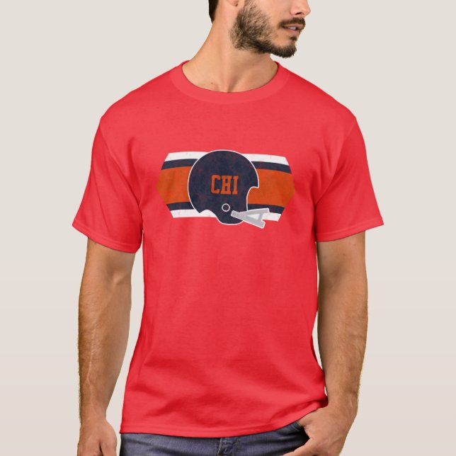 Chicago Football retro and distressed helmet and s T Shirt (Framsida)