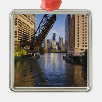 Chicago horisont från den Kinzie Sten överbryggar