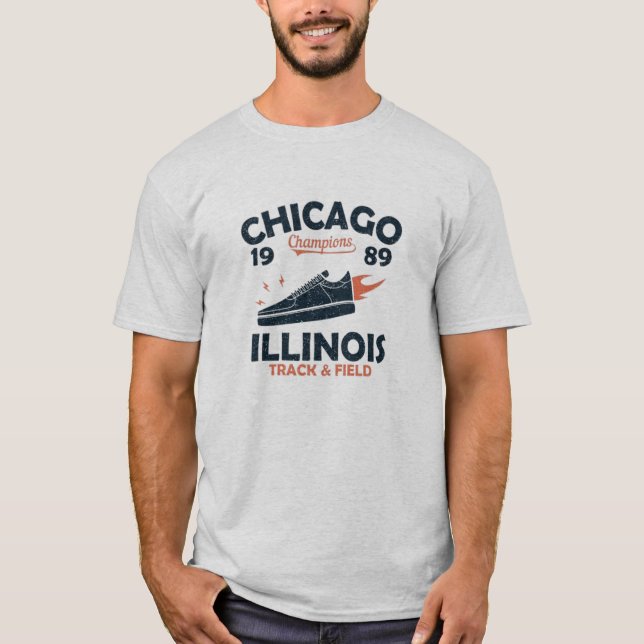 Chicago Illinois IL Varsity Style Sports  T Shirt (Framsida)