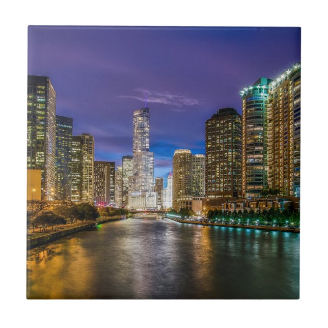 Chicago Illinois på natten Kakelplatta (Framsidan)