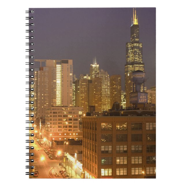 Chicago, Illinois, Siluett från West Loop vid Anteckningsbok Med Spiral (Framsidan)