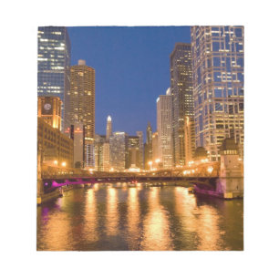 Chicago, Illinois, Siluett och Chicagofloden vid Anteckningsblock