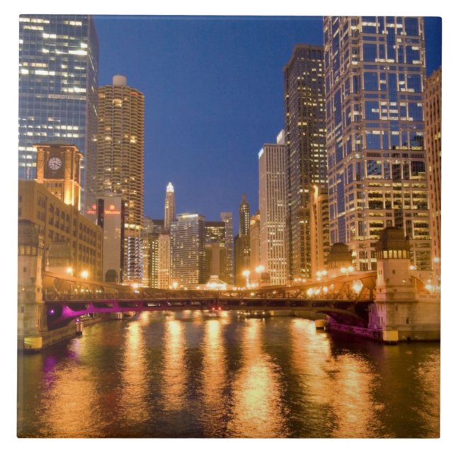 Chicago, Illinois, Siluett och Chicagofloden vid Kakelplatta (Framsidan)