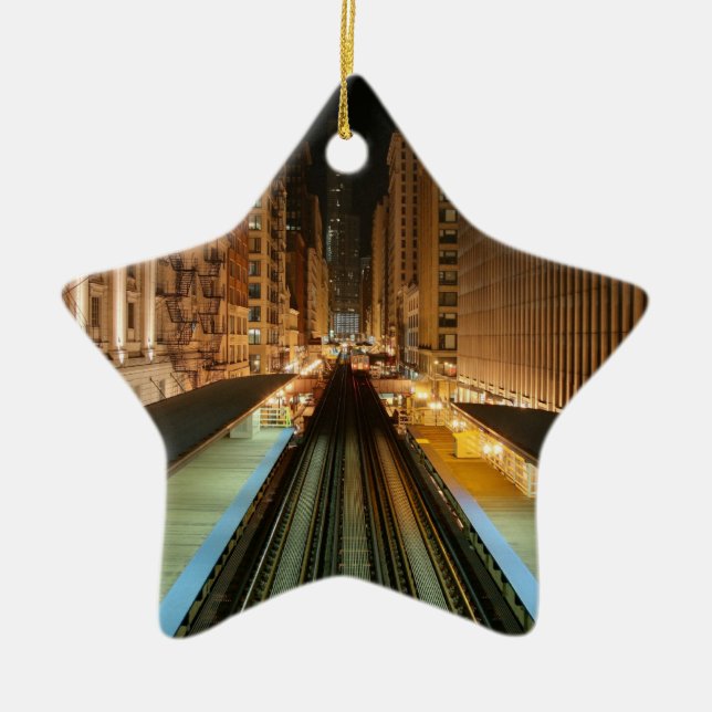 Chicago "L" station på natten Julgransprydnad Keramik (Framsidan)