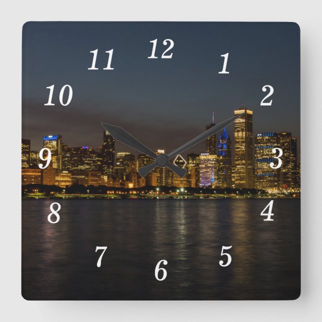 Chicago Night Cityscape Wall Clock Fyrkantig Klocka (Framsida)