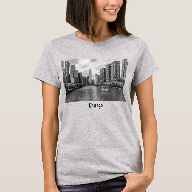 Chicago River och Trump Torn Grayscale T-Shirt (Framsida)