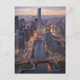 Chicago River och Trump Torn ovanifrån Vykort