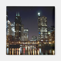 Chicago Skyline och Bridge vid Night Magnet
