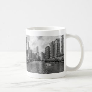 Chicagofloden Och Trump Tower Gråskala Kaffe Mugg