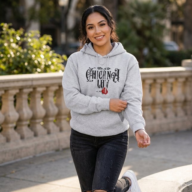 Chicana kärlek | Latina Pride Streetwear T Shirt (Chicana Love | Latina Pride Streetwear Hoodie)