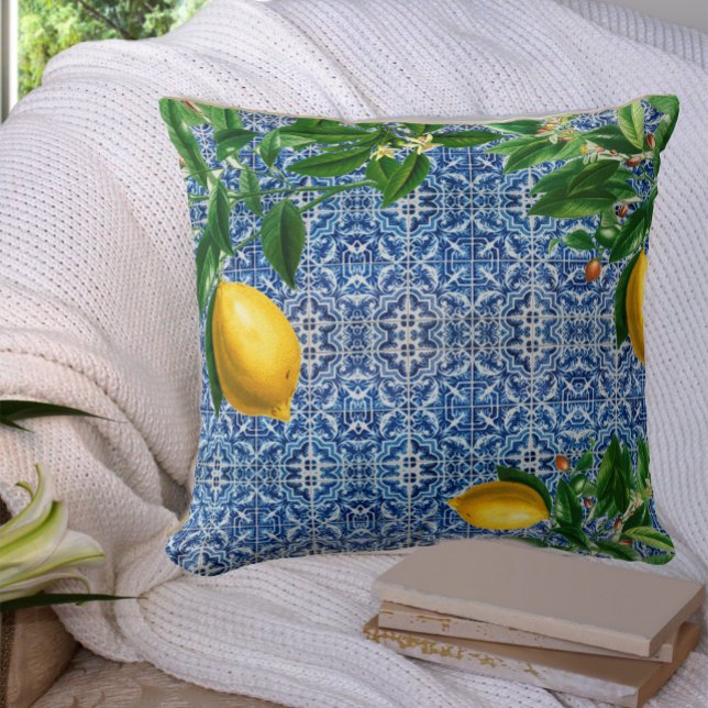 Chicen Blue Tiles Mediterranean Lemons Modern Kudde (Skapare uppladdad)