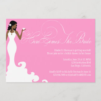 Chicens Rosa här kommer från skjortan Inbjudan