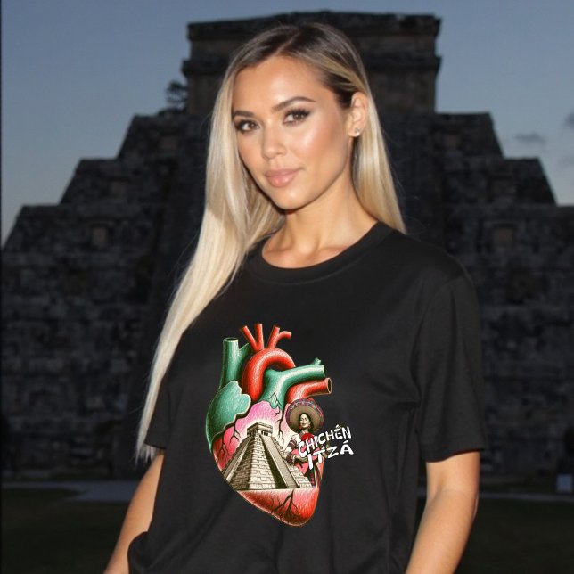 Chichén Itzá Pyramid Yucatan Mexican Heart T Shirt (Chichén Itzá Mexican Pyramid Yucatan Heart T-Shirt)
