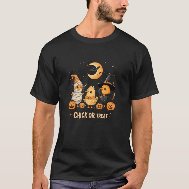 Chick eller behandling Halloween Pumpkin Chicken F T Shirt (Framsida)