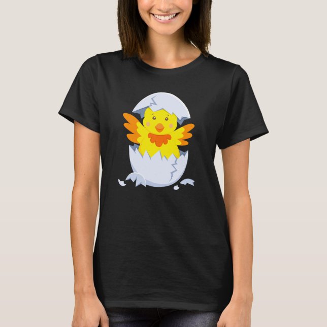 Chick hatches out of egg chicken chick with egg sh t shirt (Framsida)