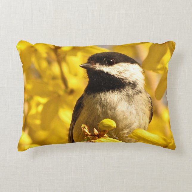 Chickadee Bird i Gula blommor accent Pillow Prydnadskudde (Framsidan)