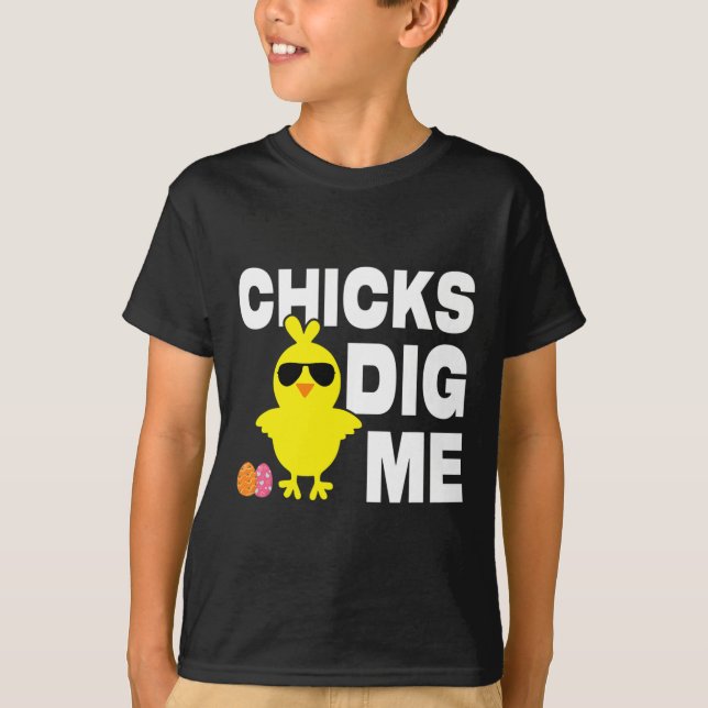 Chickar Gräver mig Manar Boys Funny Påskägg Huntin T Shirt (Framsida)
