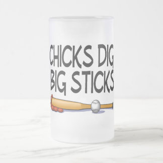 Chickar gräver stora pinnar (baseball) frostat ölglas